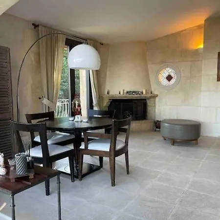 Villa Vm - Magnanarelle - Maison De Charme Provence Les Avignon - Piscine , Climatisation & Vue Exceptionnelle