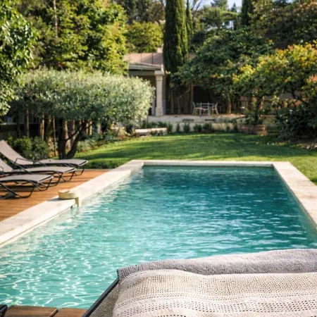 Vm - Magnanarelle - Maison De Charme Provence Les Avignon - Piscine , Climatisation & Vue Exceptionnelle *