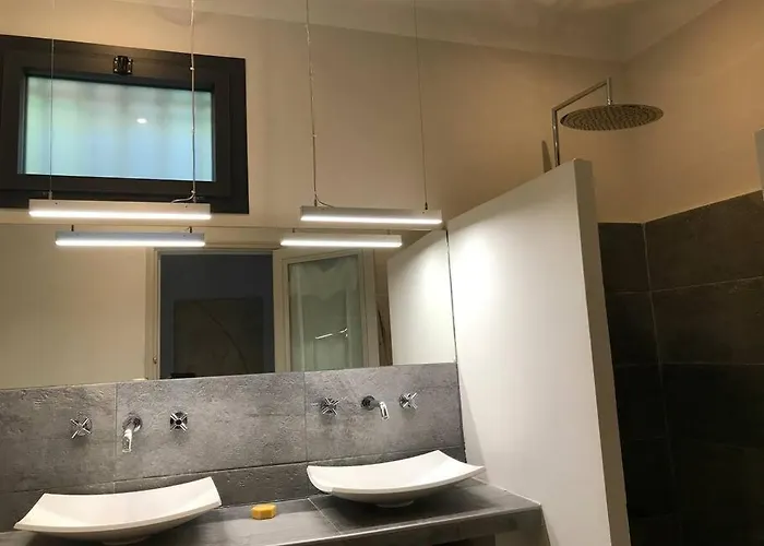 Vm - Magnanarelle - Maison De Charme Provence Les Avignon - Piscine , Climatisation&vue Exceptionnelle *